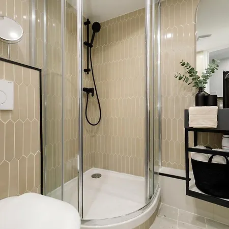 Furtivestay - Notre-dame - Huchette