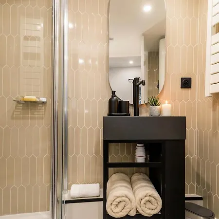 Furtivestay - Notre-dame - Huchette Apartment *